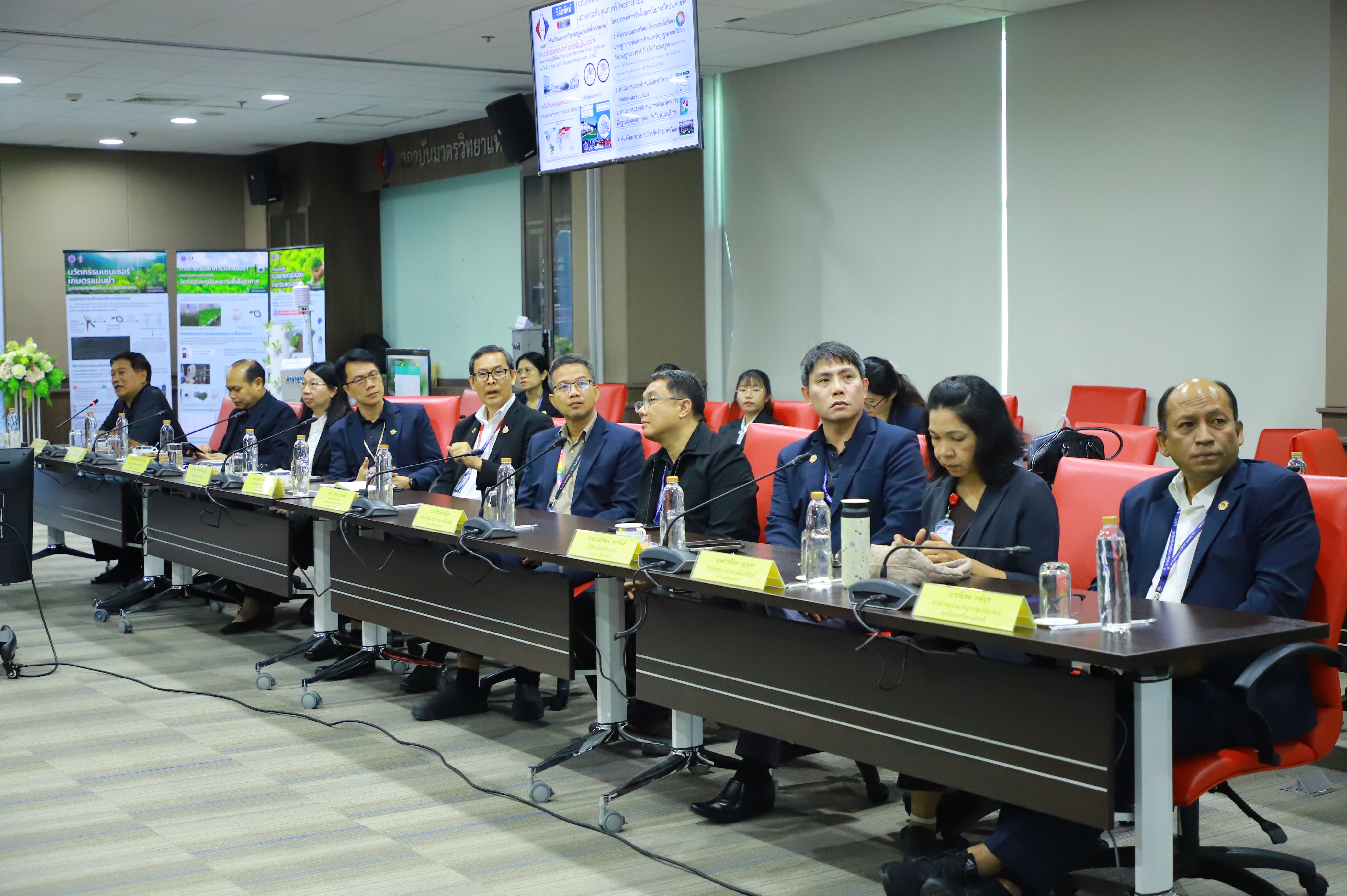 title - ส.ป.ก. และ มว. ร่วมลงนาม MOU รุกพัฒนาเทคโนโลยีเกษตร เสริมศักยภาพเกษตรกรในเขตปฏิรูปที่ดินสู่สากล